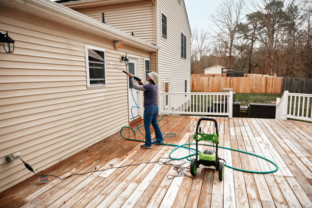 Best Garage Pressure Washing  in Pekin, IL